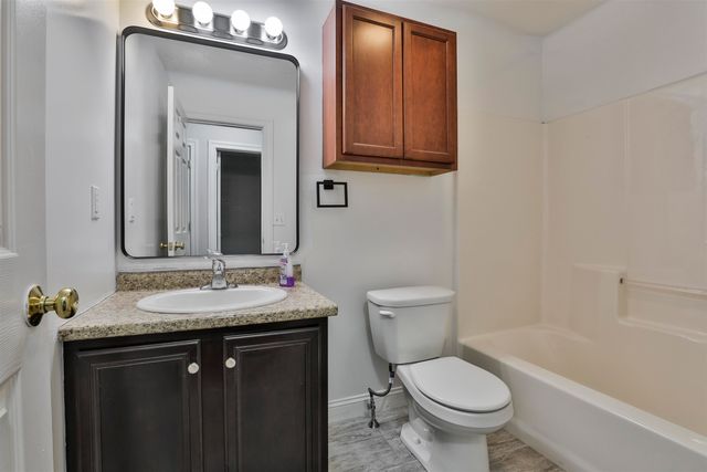 109 Old Brookline Road, Milford, NH 03055