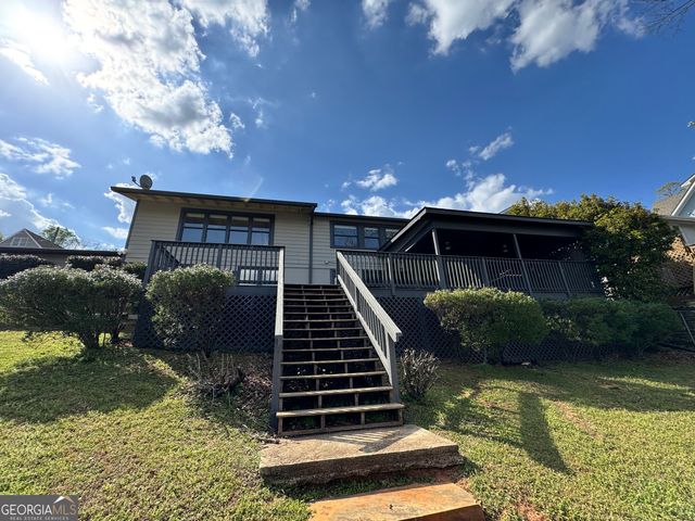 6163 Lake Lanier Hei Road, Buford, GA 30518