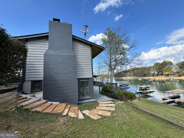 6163 Lake Lanier Hei Road, Buford, GA 30518