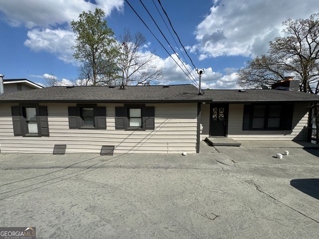 6163 Lake Lanier Hei Road, Buford, GA 30518