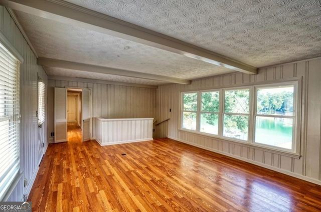 6163 Lake Lanier Hei Road, Buford, GA 30518