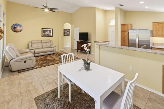 5329 Angelrock Loop, Roseville, CA 95747