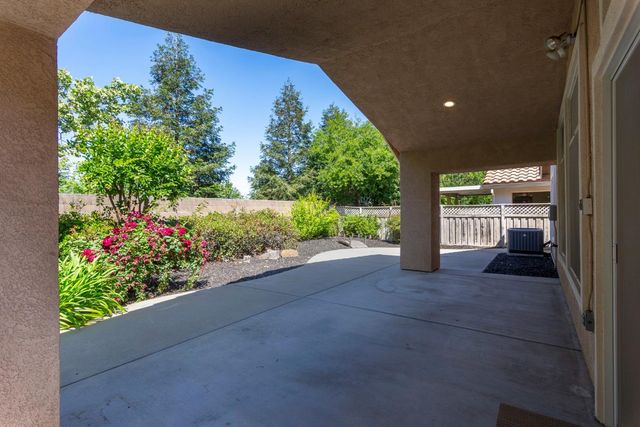 5329 Angelrock Loop, Roseville, CA 95747