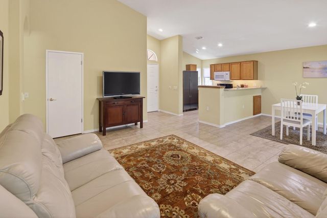 5329 Angelrock Loop, Roseville, CA 95747