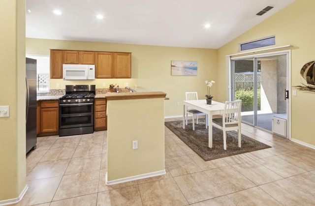 5329 Angelrock Loop, Roseville, CA 95747