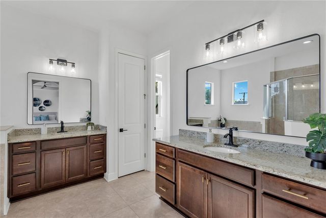 3824 W SANTIAGO STREET, Tampa, FL 33629