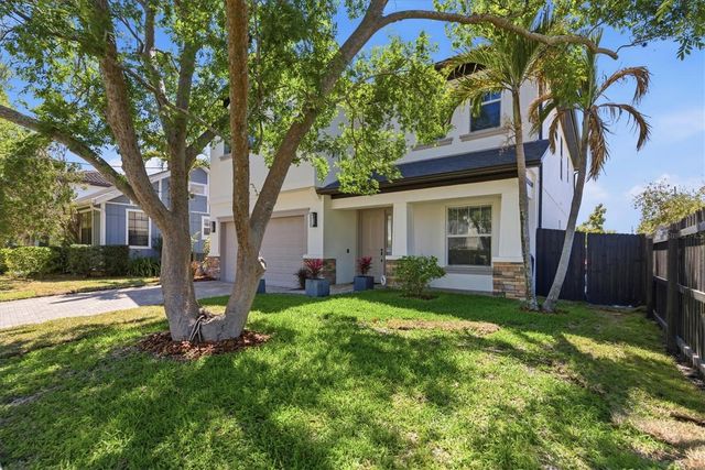 3824 W SANTIAGO STREET, Tampa, FL 33629