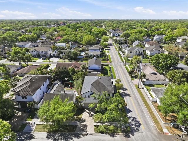 3824 W SANTIAGO STREET, Tampa, FL 33629