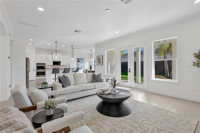 3824 W SANTIAGO STREET, Tampa, FL 33629