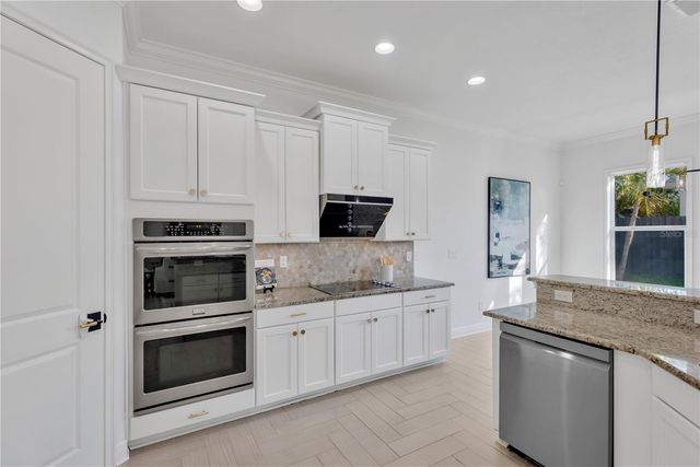 3824 W SANTIAGO STREET, Tampa, FL 33629