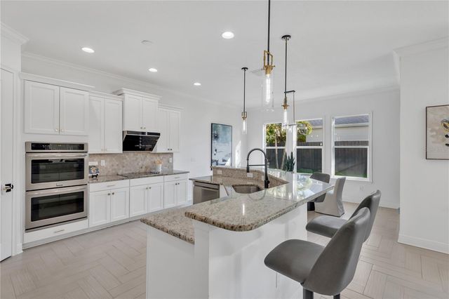 3824 W SANTIAGO STREET, Tampa, FL 33629