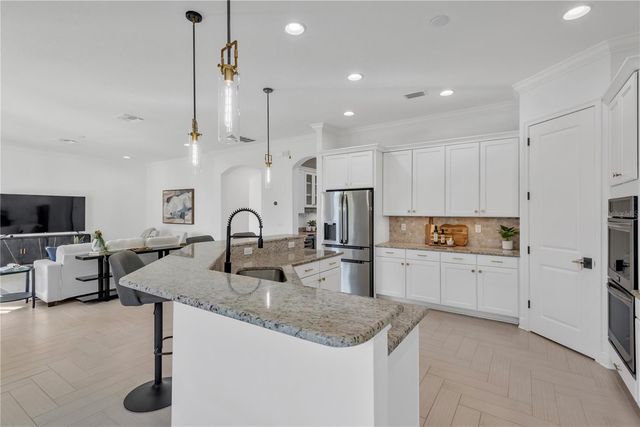 3824 W SANTIAGO STREET, Tampa, FL 33629