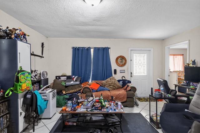 16393 E Mayfair Drive E, The Acreage, FL 33470