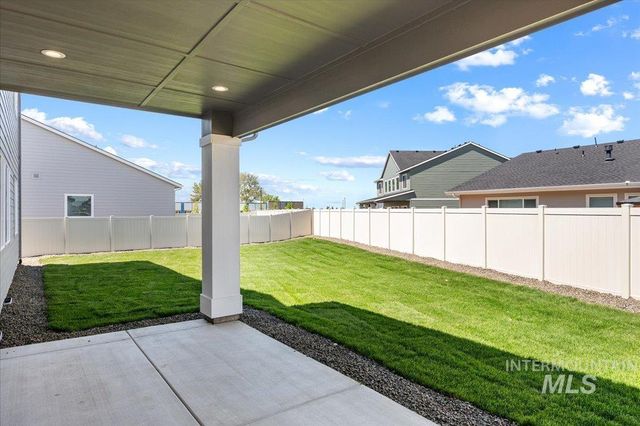 6200 W Doublerock Ct, Meridian, ID 83646