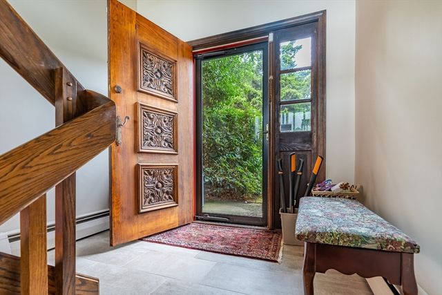 225 Hixbridge Rd, Westport, MA 02790