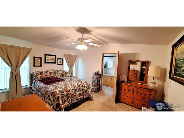 605 W 57th St 34, Loveland, CO 80538