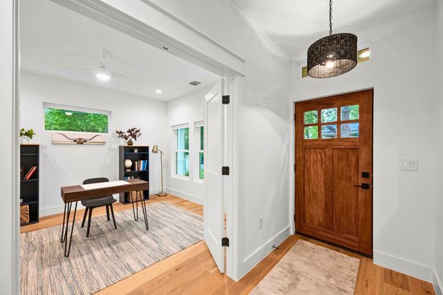 4601 Avenue C, Austin, TX 78751