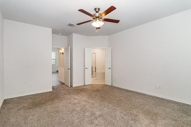 2413 Siskiyou Street, Lewisville, TX 75056