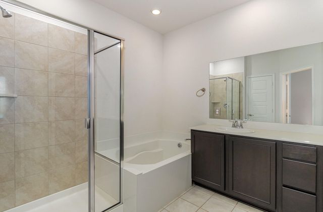 2413 Siskiyou Street, Lewisville, TX 75056