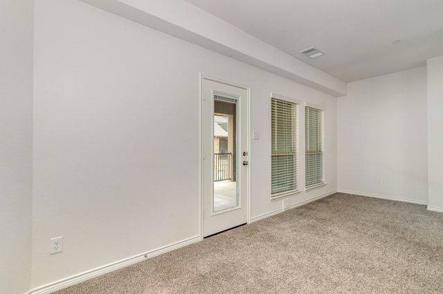 2413 Siskiyou Street, Lewisville, TX 75056