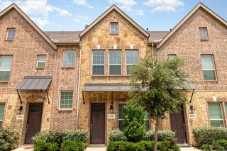 2413 Siskiyou Street, Lewisville, TX 75056