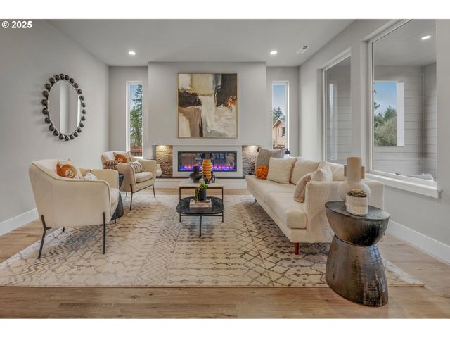 17161 Sw KALAPUYA Ln, Sherwood, OR 97140