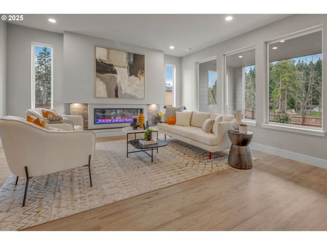 17161 Sw KALAPUYA Ln, Sherwood, OR 97140