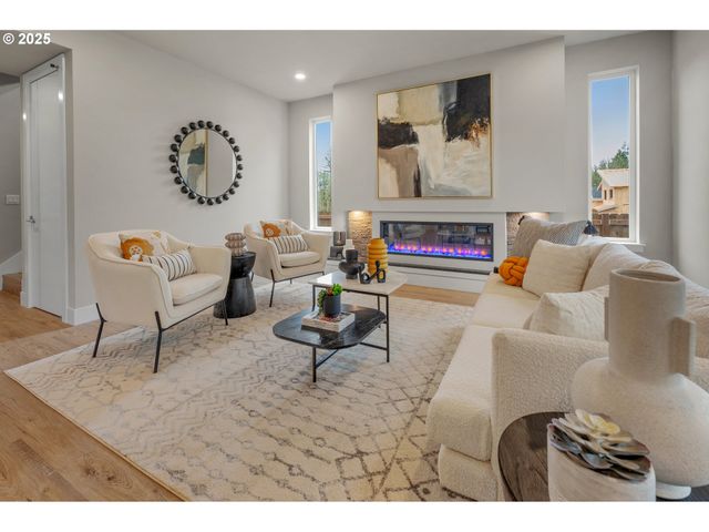 17161 Sw KALAPUYA Ln, Sherwood, OR 97140