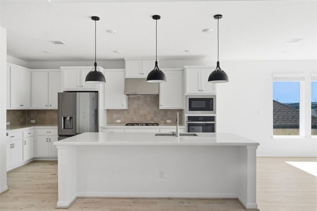 1977 Alasio DR, Leander, TX 78641