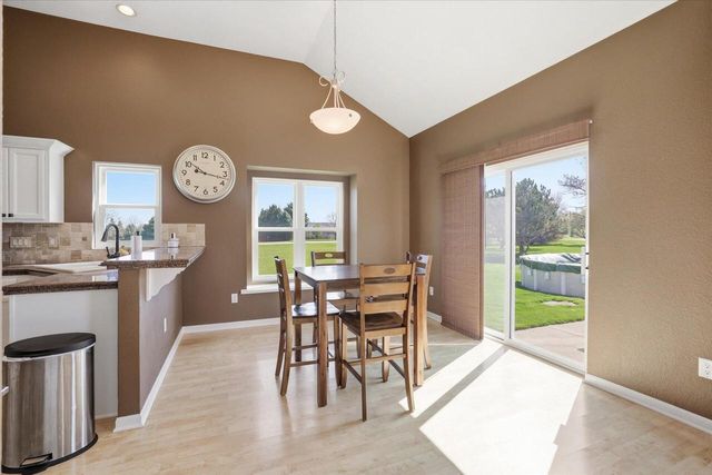 N8034 Nicky COURT, East Troy, WI 53120
