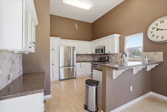 N8034 Nicky COURT, East Troy, WI 53120