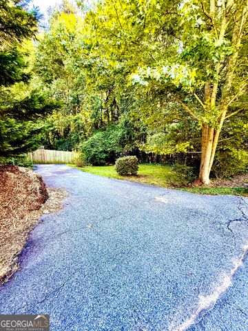 511 Allen Drive, Lawrenceville, GA 30043