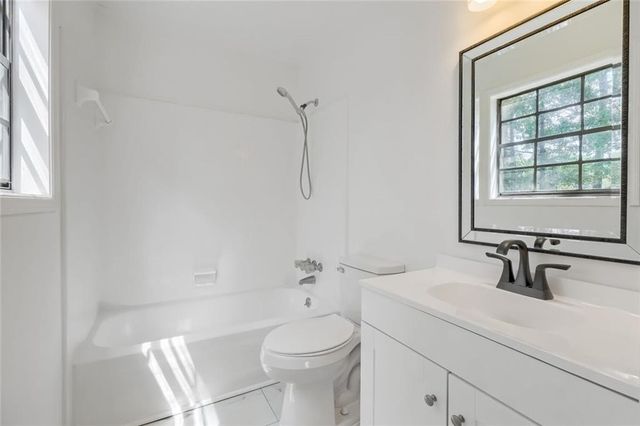 6831 Cedar Drive, Riverdale, GA 30296