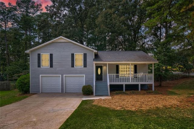 6831 Cedar Drive, Riverdale, GA 30296
