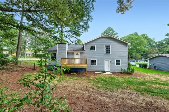 6831 Cedar Drive, Riverdale, GA 30296