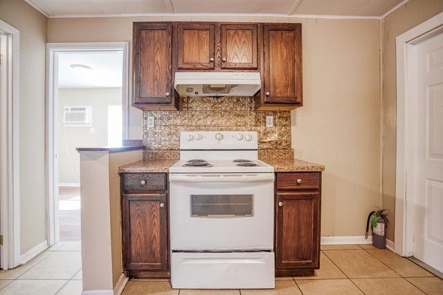 1822 Pace Ave, Ingleside, TX 78362