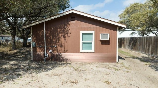 1822 Pace Ave, Ingleside, TX 78362