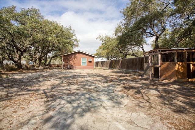 1822 Pace Ave, Ingleside, TX 78362