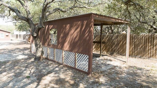 1822 Pace Ave, Ingleside, TX 78362