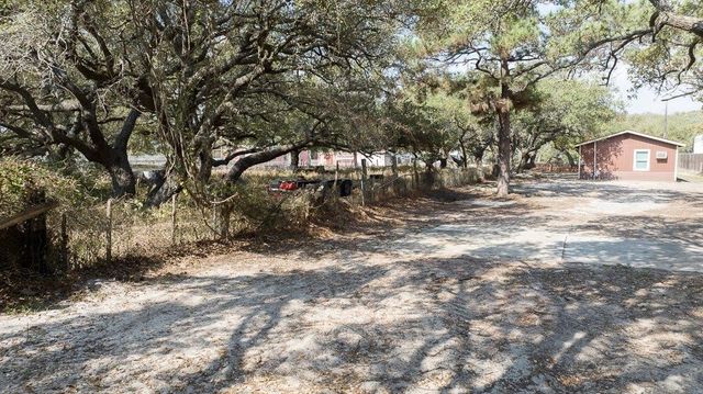 1822 Pace Ave, Ingleside, TX 78362