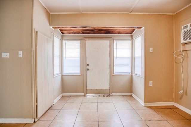 1822 Pace Ave, Ingleside, TX 78362