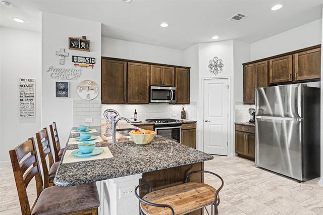 266 Finstown ST, Hutto, TX 78634