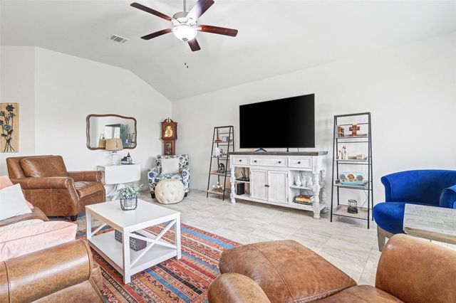 266 Finstown ST, Hutto, TX 78634