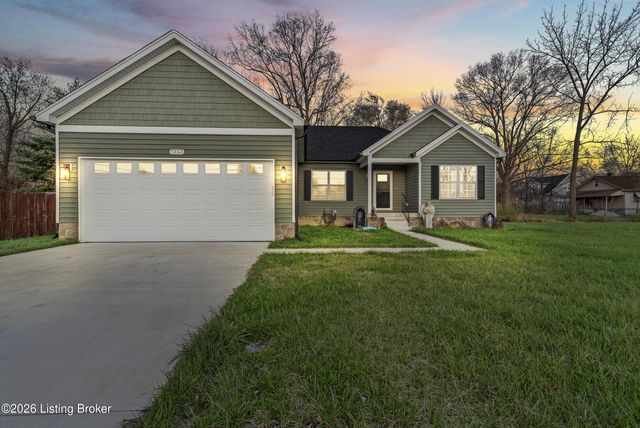 7323 Browns Ln, Louisville, KY 40258