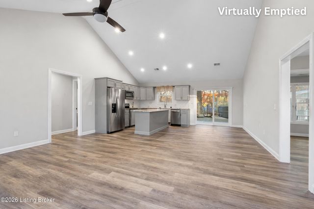 7323 Browns Ln, Louisville, KY 40258