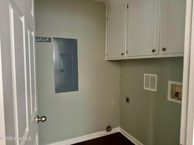 1225 Cross Creek Circle G7, Greenville, NC 27834
