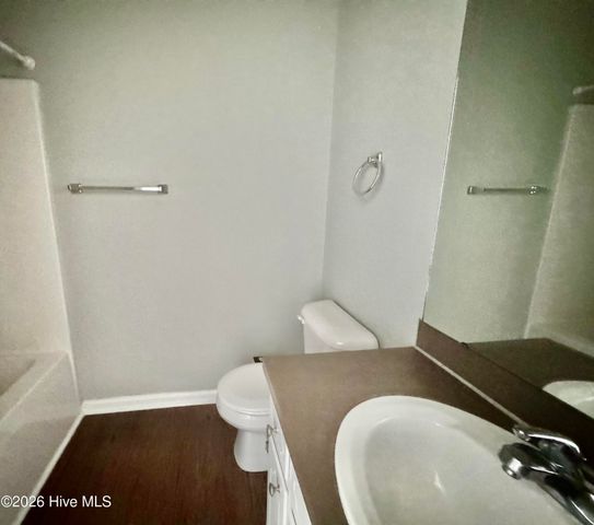 1225 Cross Creek Circle G7, Greenville, NC 27834