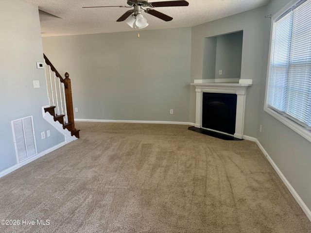 1225 Cross Creek Circle G7, Greenville, NC 27834