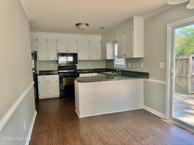 1225 Cross Creek Circle G7, Greenville, NC 27834