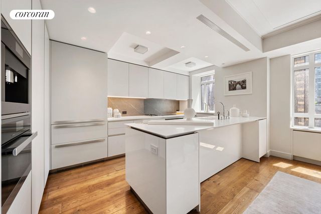 25 CENTRAL Park W 15EF, New York City, NY 10023